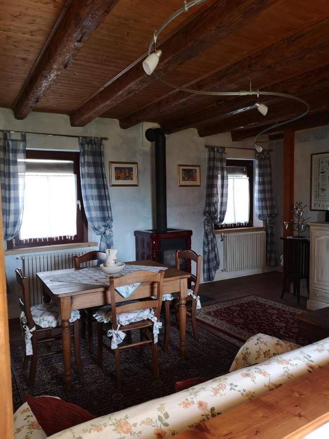 Bed and Breakfast East Wind Medea Esterno foto