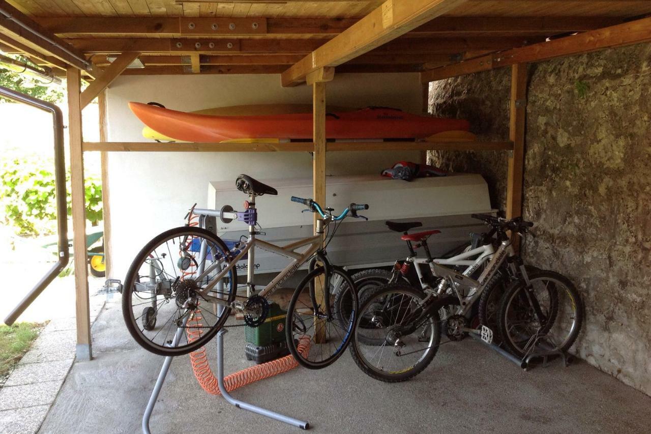 Bed and Breakfast East Wind Medea Esterno foto